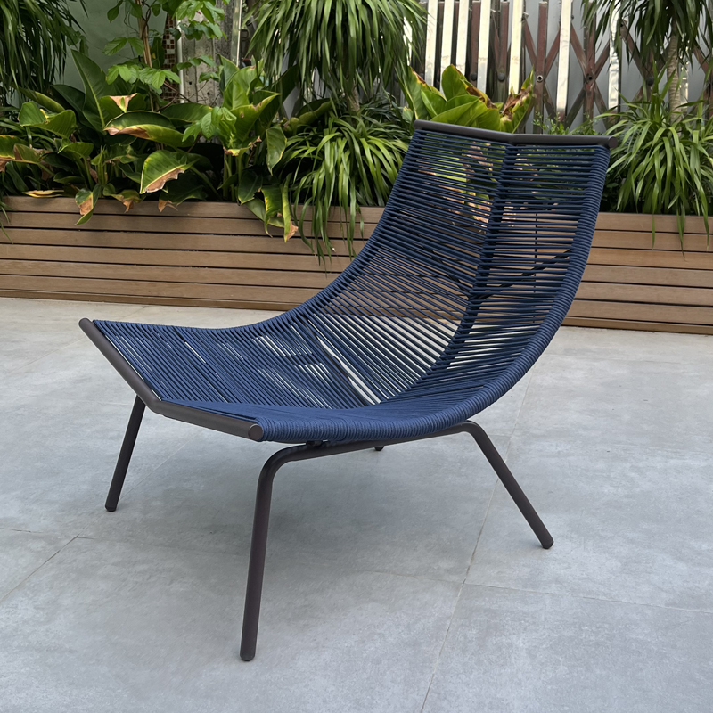 comfy outdoor chairs (3).jpg