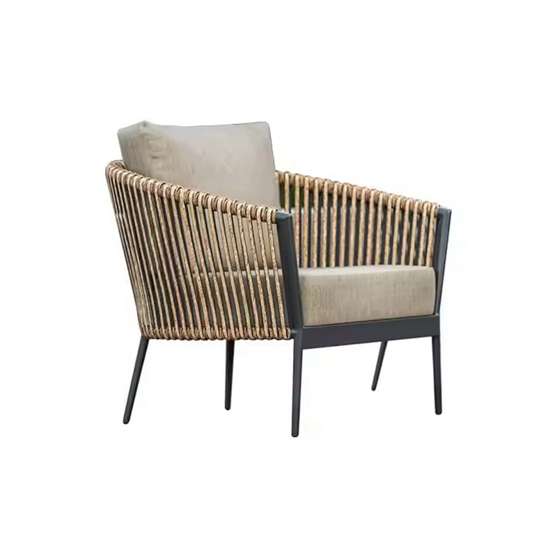 modern outdoor dining chairs.jpg