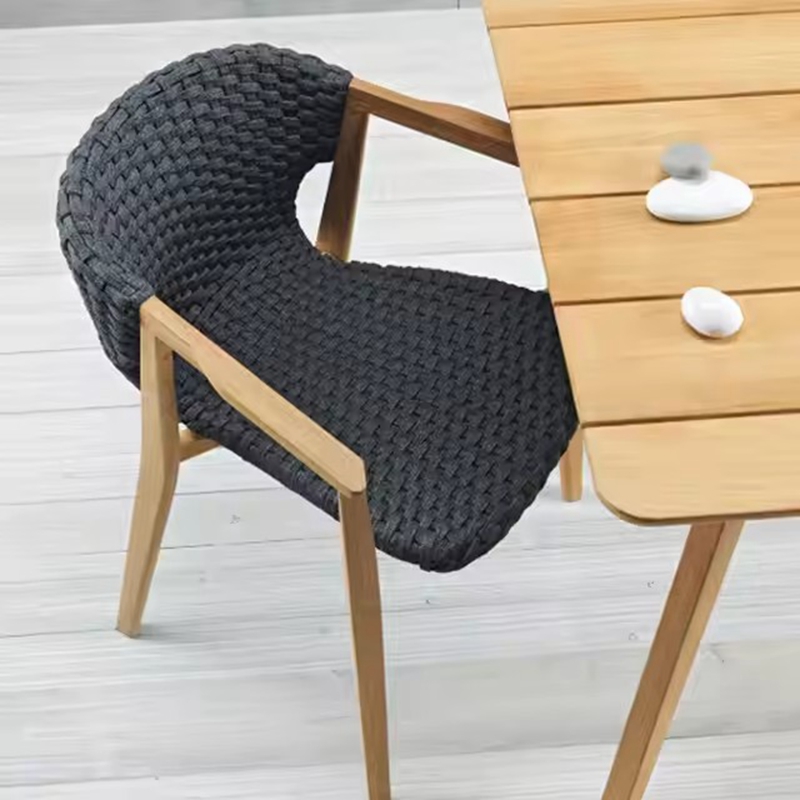 patio dining table.jpg