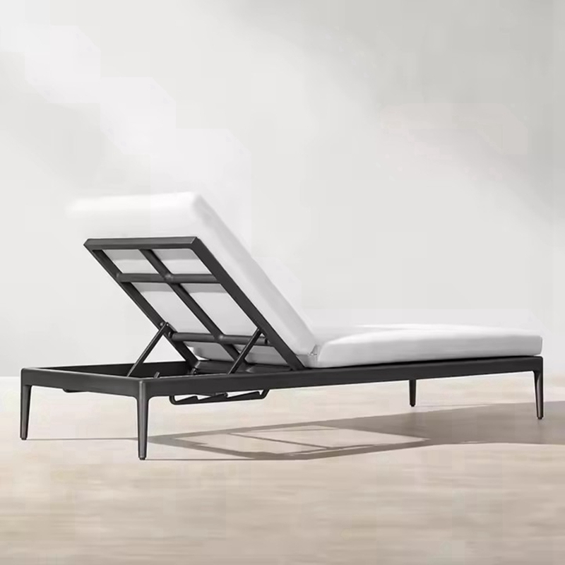 garden loungers.jpg
