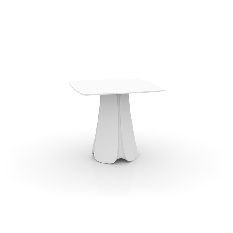 resin picnic table (4).jpg