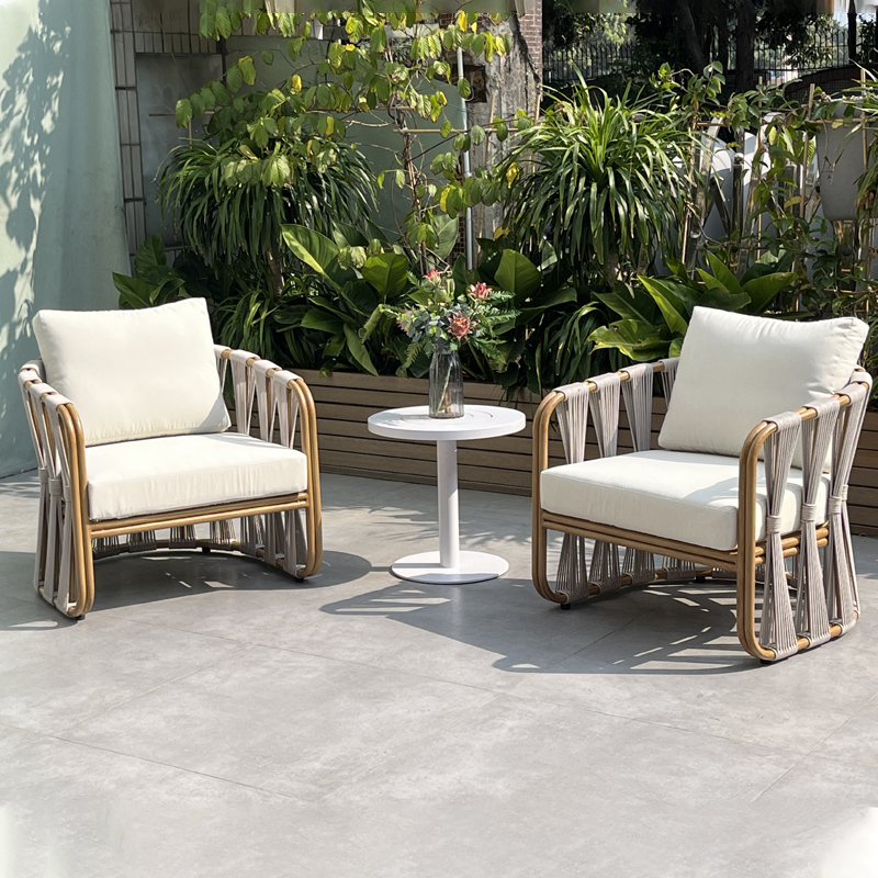 front porch chairs (2).jpg