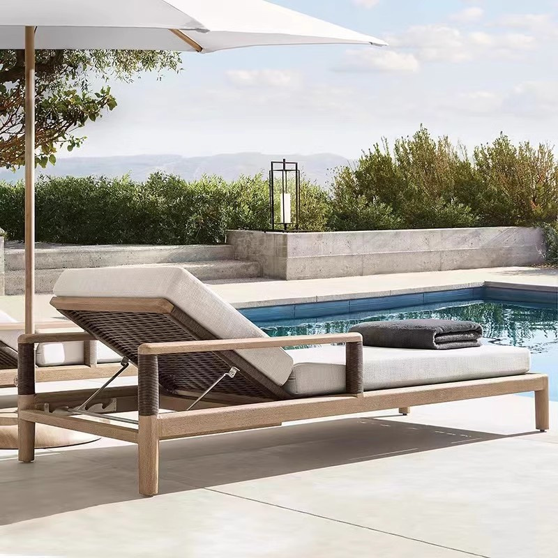 sun lounger.jpg