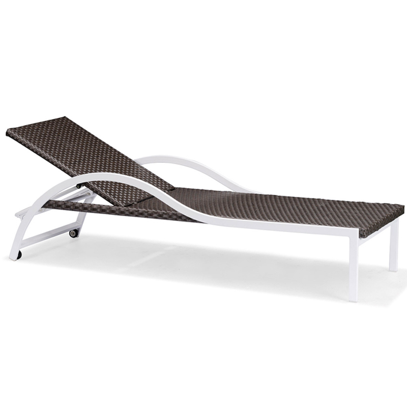 pool loungers (3).jpg