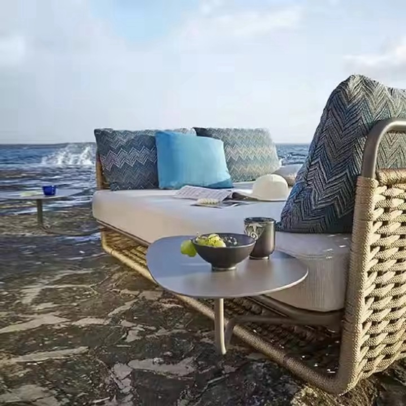 patio daybed.jpg
