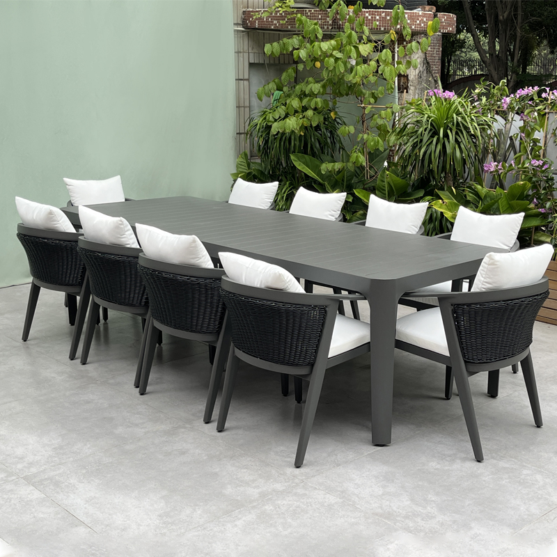 black outdoor dining set (4).jpg