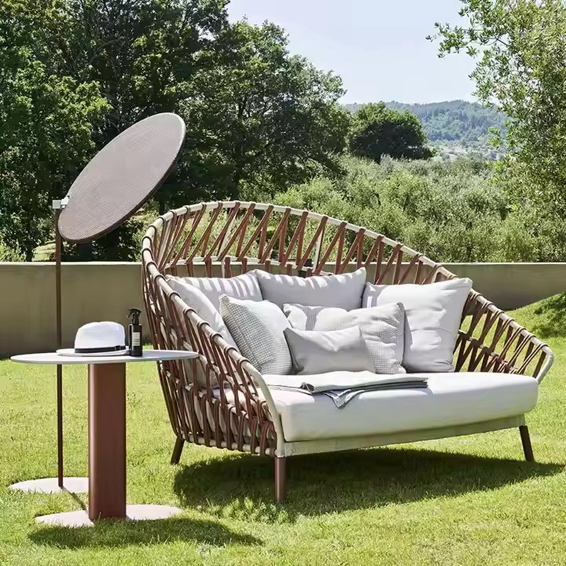modern outdoor dining chairs.jpg