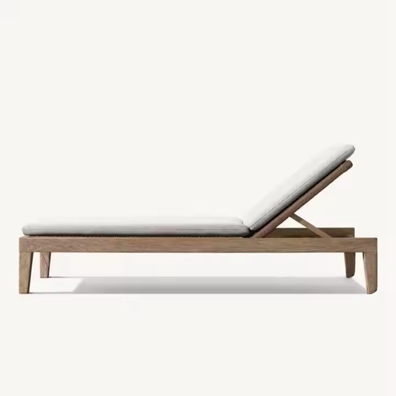 outdoor lounge chairs.jpg