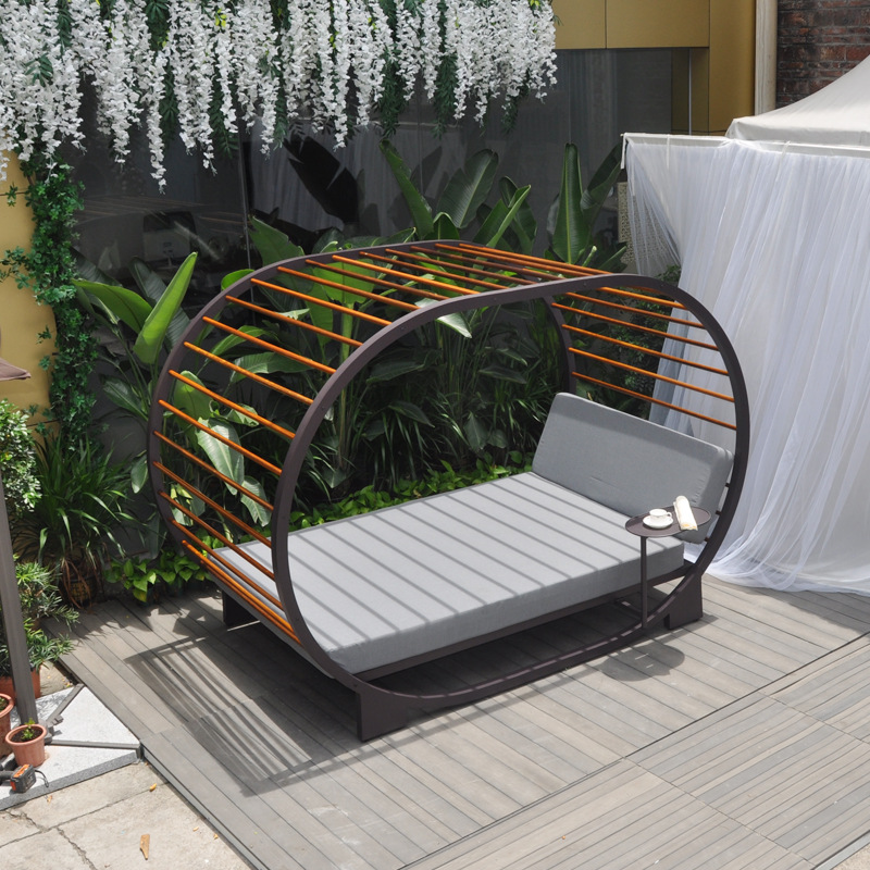 sun lounger (3).jpg