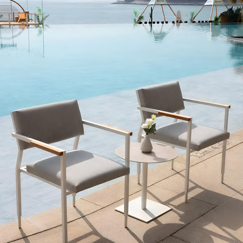 outdoor restaurant furniture (3).jpg
