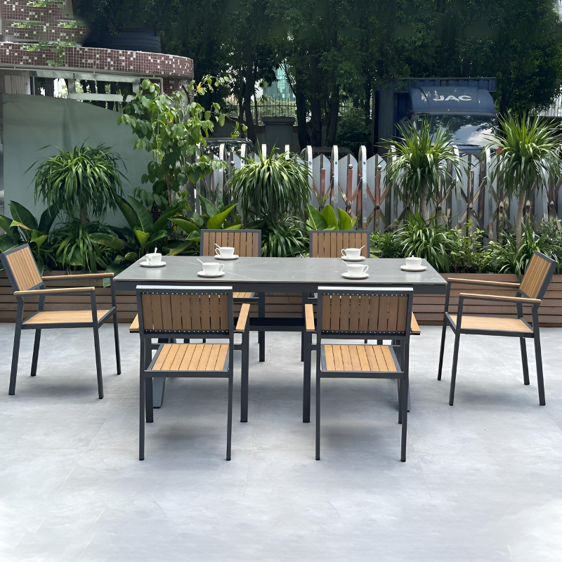 patio dining table (2).jpg
