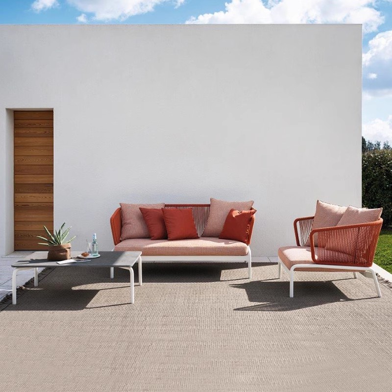 cheap garden furniture.jpg