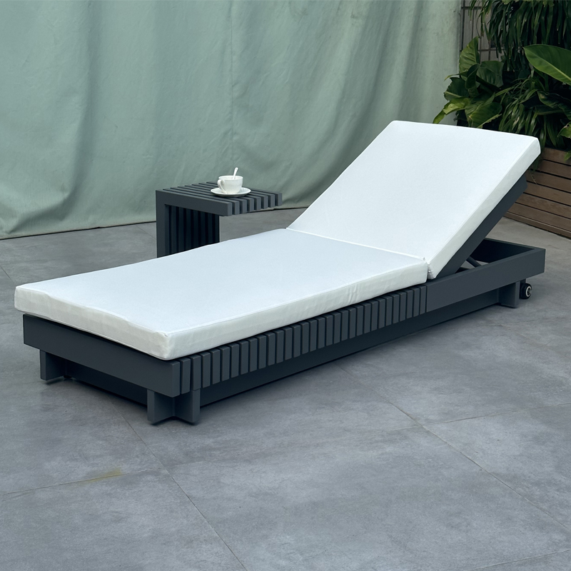 wooden sun loungers (3).jpg